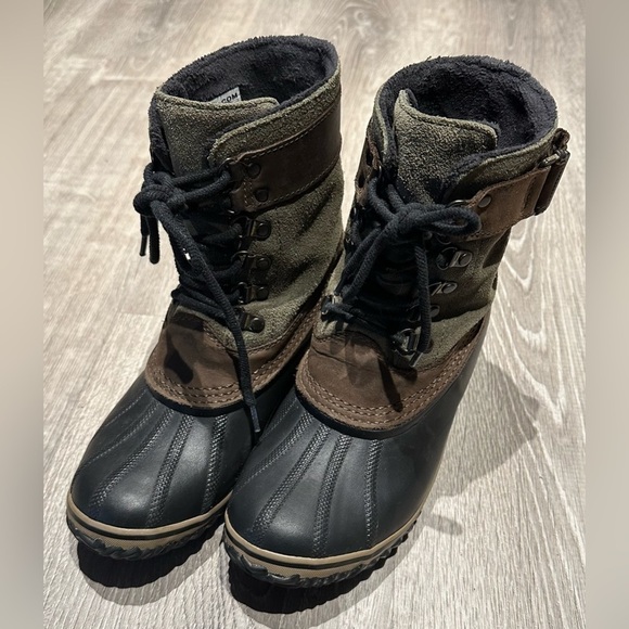 Sorel - Women’s Winter Fancy Lace ll Boots - Picture 4 of 11